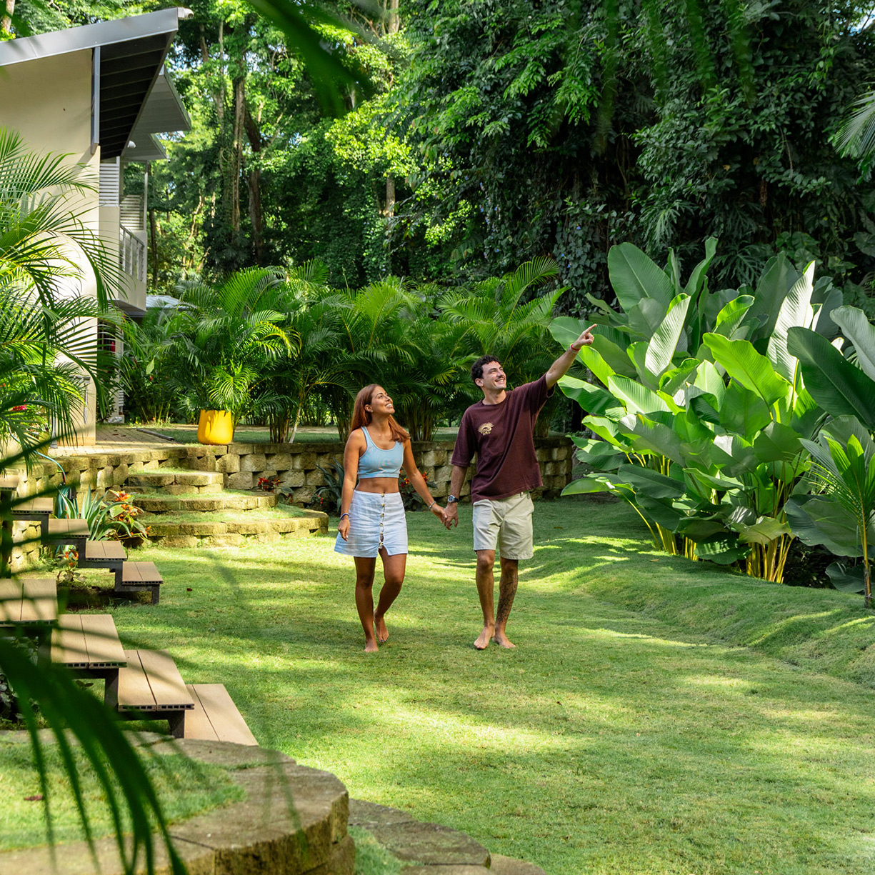 Balcón del apartamento Sarai con vistas al jardín y a la naturaleza